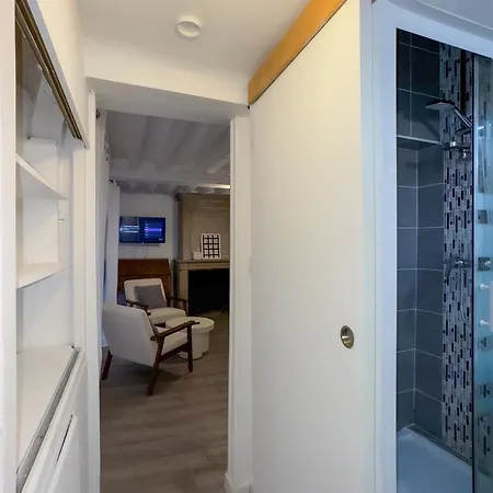 アパート Dionysos カーン